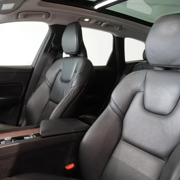 Volvo XC60 2.0 T8 RECHARGE PLUS AWD GEARTRONIC