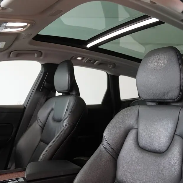 Volvo XC60 2.0 T8 RECHARGE PLUS AWD GEARTRONIC