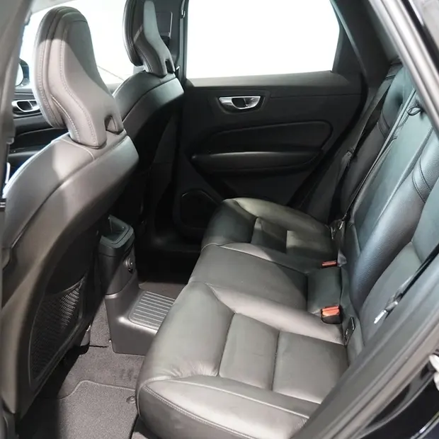 Volvo XC60 2.0 T8 RECHARGE PLUS AWD GEARTRONIC