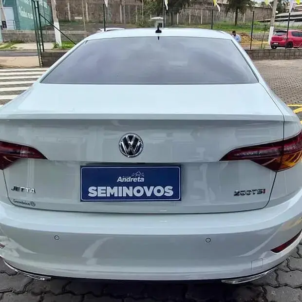 Volkswagen JETTA 1.4 250 TSI TOTAL FLEX R-LINE TIPTRONIC