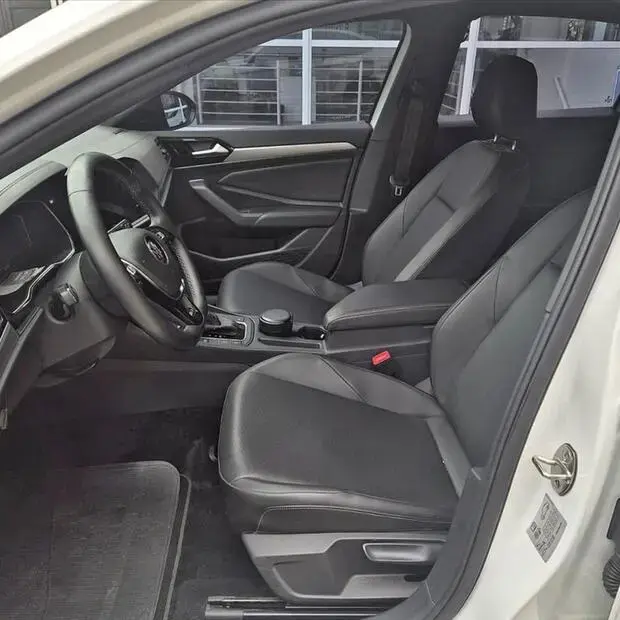 Volkswagen JETTA 1.4 250 TSI TOTAL FLEX R-LINE TIPTRONIC