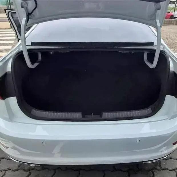 Volkswagen JETTA 1.4 250 TSI TOTAL FLEX R-LINE TIPTRONIC