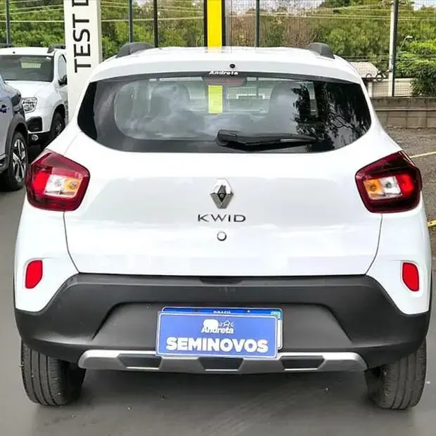 Renault KWID 1.0 12V SCE FLEX OUTSIDER MANUAL