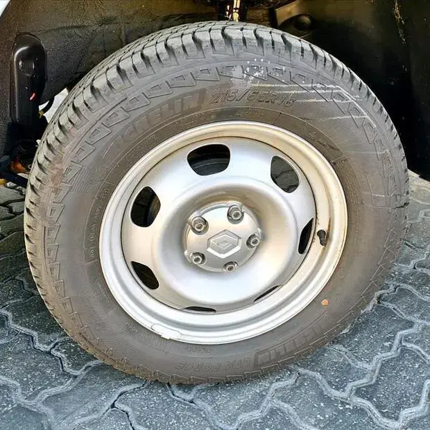 Renault OROCH 1.6 16V SCE FLEX PRO MANUAL