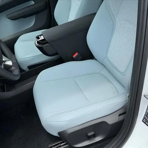 Volvo EX30 69 KW ELÉTRICO ULTRA