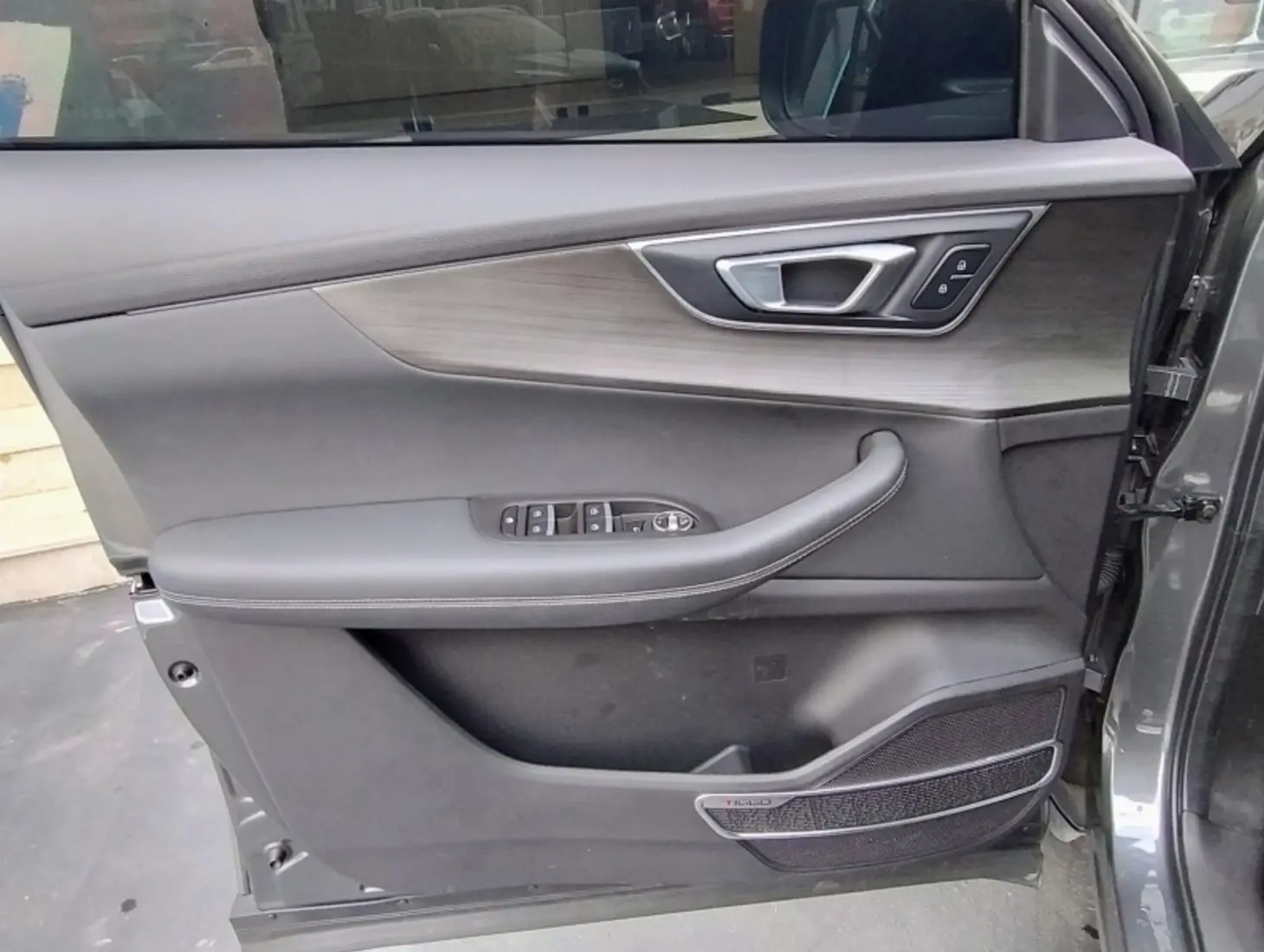 galeria Tiggo 5X Pro