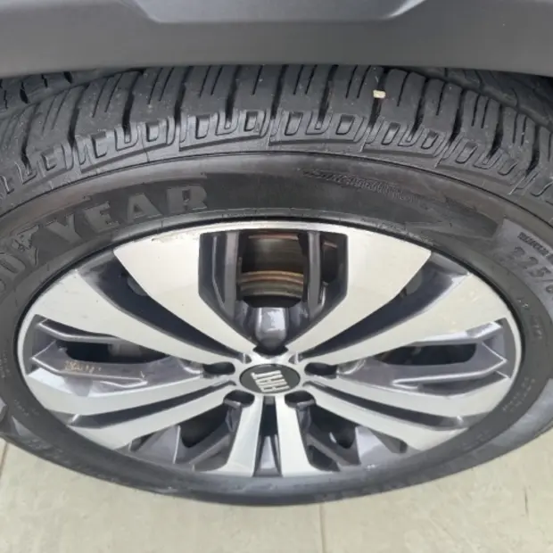 Fiat TORO 2.0 16V TURBO DIESEL VOLCANO 4WD AT9