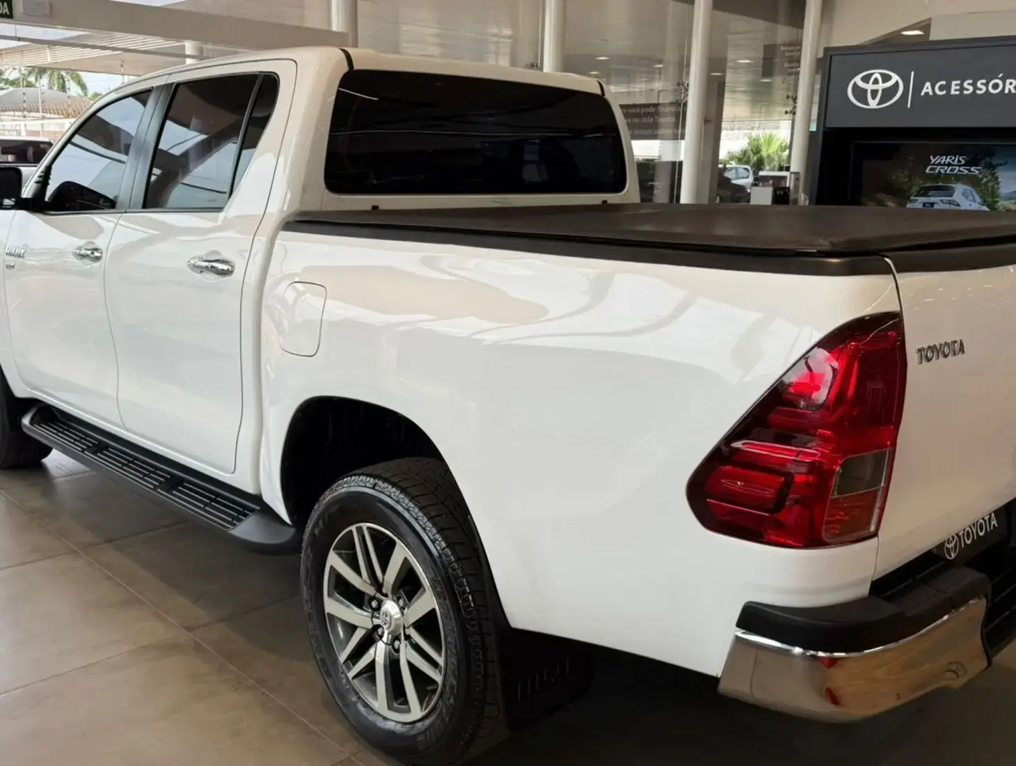 galeria HILUX