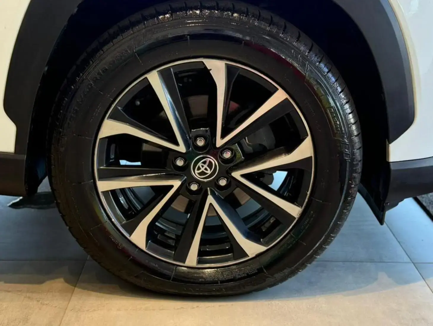 galeria COROLLA CROSS