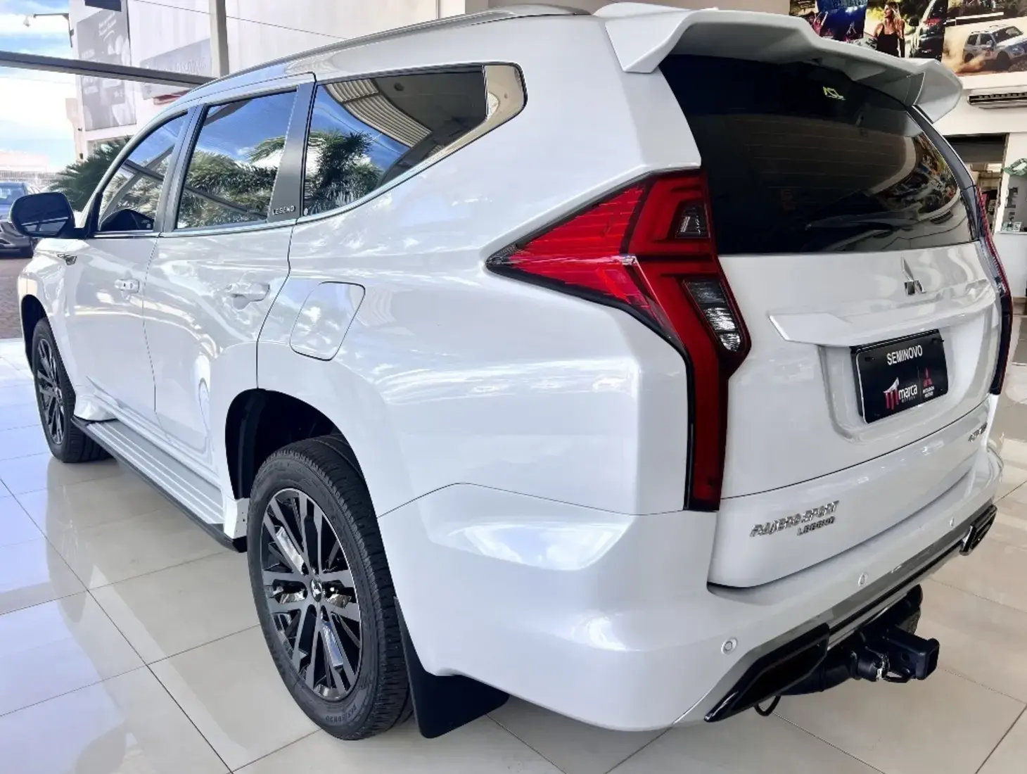 galeria PAJERO SPORT