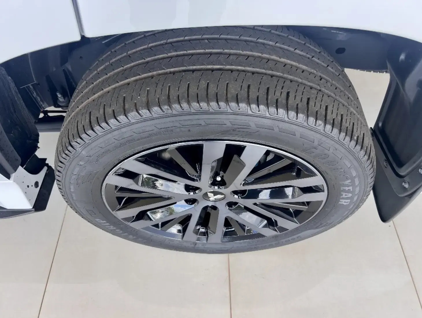 galeria PAJERO SPORT