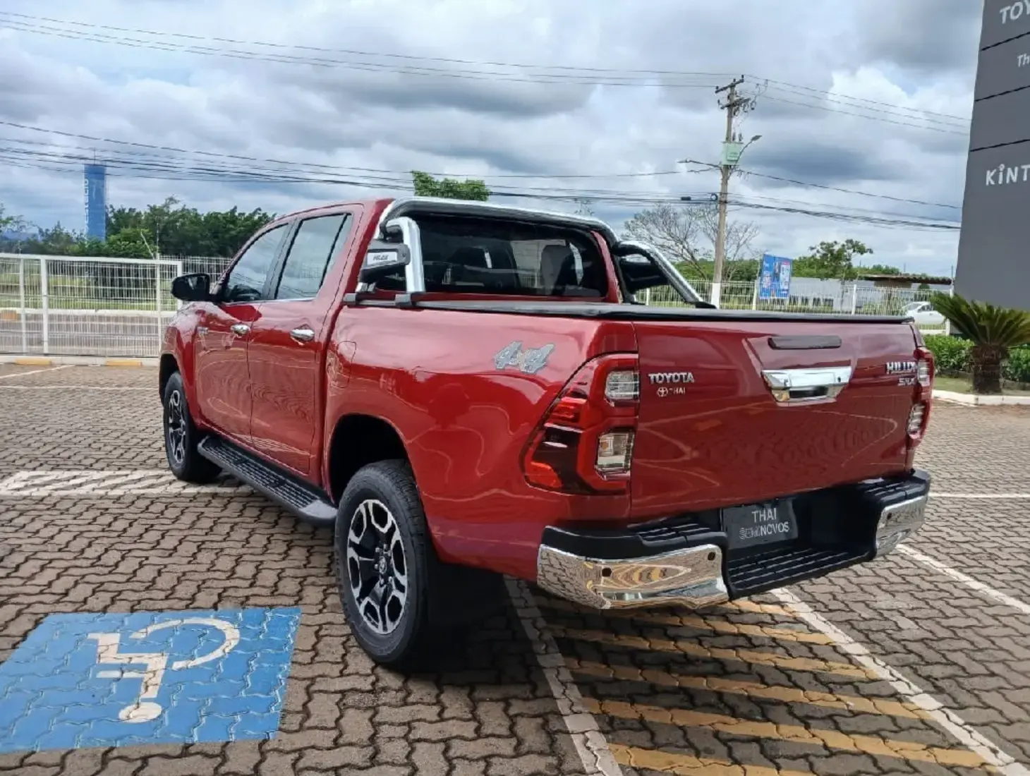 galeria HILUX