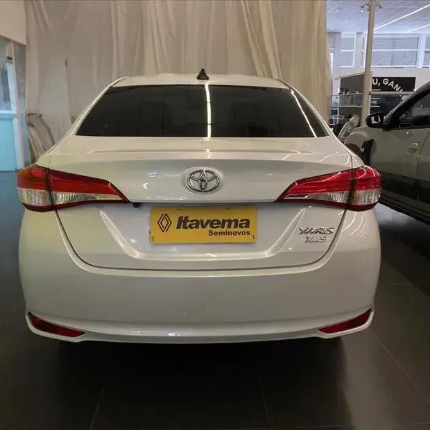 Toyota YARIS 1.5 16V FLEX SEDAN XLS CONNECT MULTIDRIVE