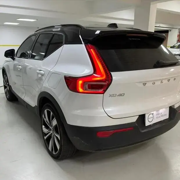 Volvo XC40 P8 RECHARGE ELECTRIC BEV PURE AWD