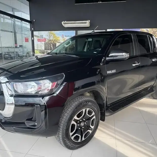 Toyota HILUX 2.8 D-4D TURBO DIESEL CD SRV 4X4 AUTOMÁTICO