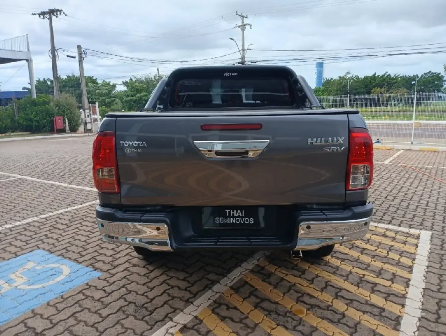 galeria HILUX