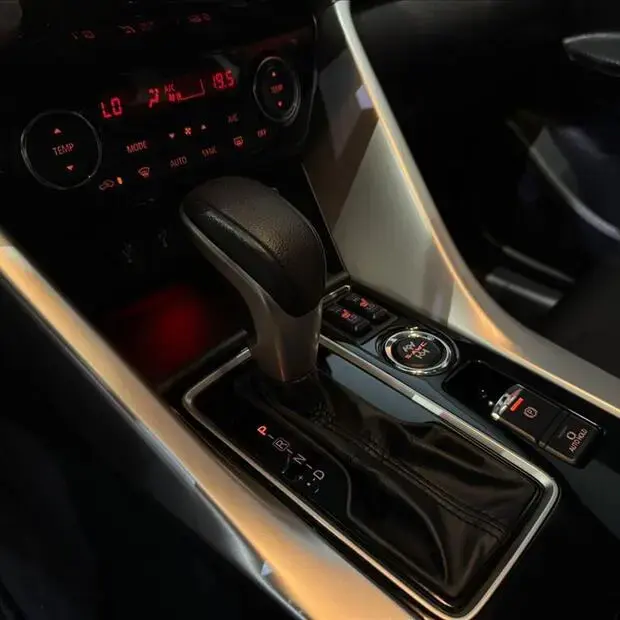 Mitsubishi ECLIPSE CROSS 1.5 MIVEC TURBO GASOLINA HPE-S S-AWC CVT