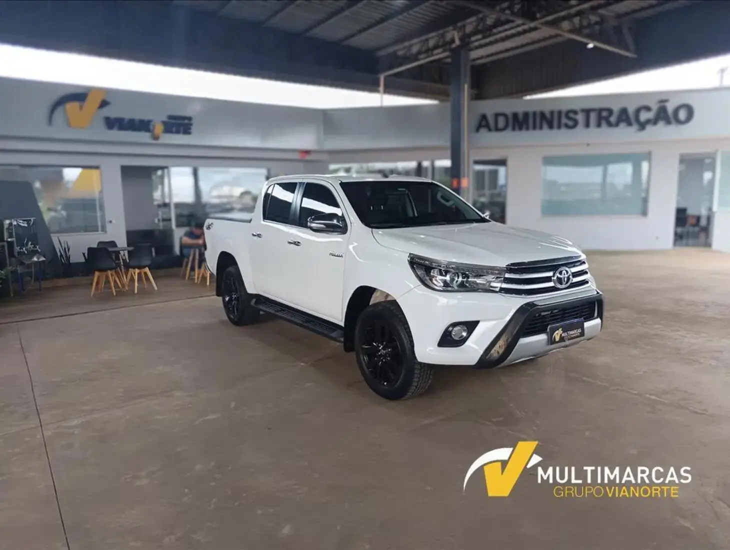galeria HILUX