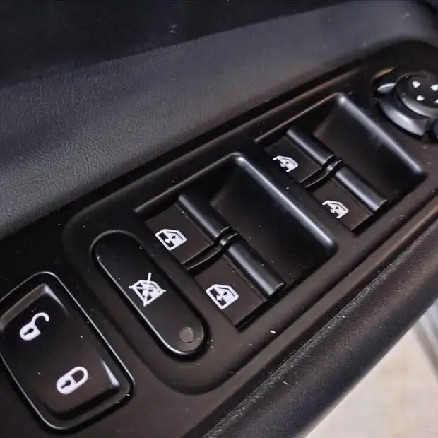 Jeep RENEGADE 1.3 T270 TURBO FLEX LONGITUDE AT6