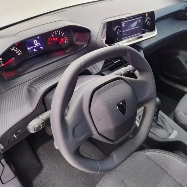 Peugeot 208 1.0 TURBO 200 FLEX ACTIVE CVT