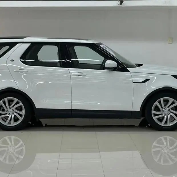 Land Rover Discovery 3.0 TD6 HSE 4WD