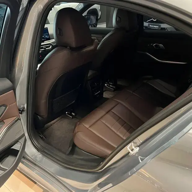 Bmw 320i M Sport 2.0 Turbo (Aut.)