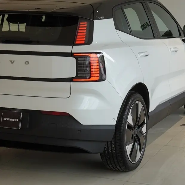 Volvo EX30 69 KW ELÉTRICO ULTRA