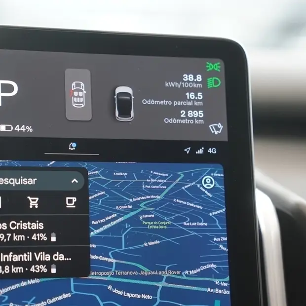 Volvo EX30 69 KW ELÉTRICO PLUS