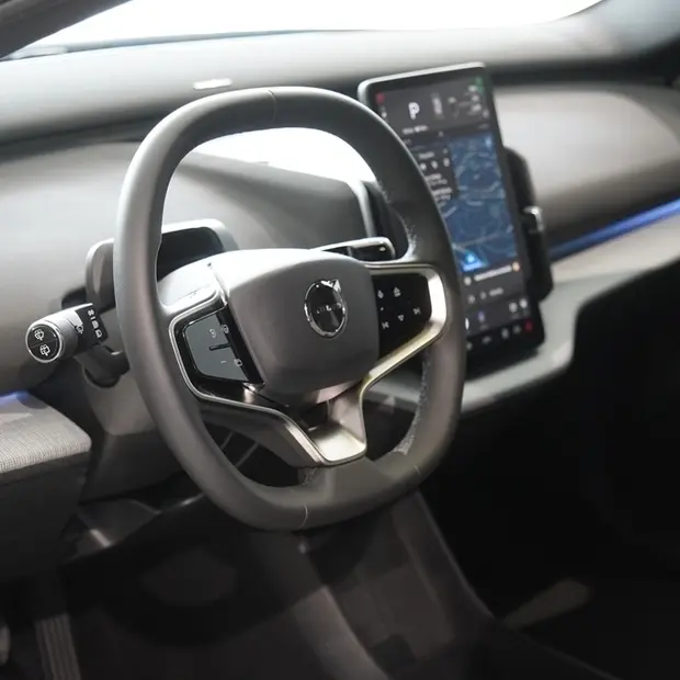 Volvo EX30 69 KW ELÉTRICO PLUS