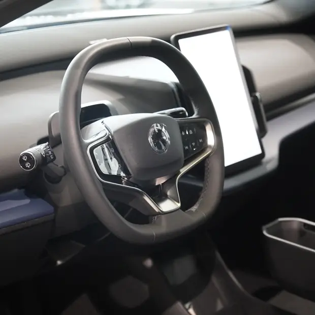 Volvo EX30 69 KW ELÉTRICO ULTRA