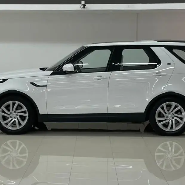 Land Rover Discovery 3.0 TD6 HSE 4WD