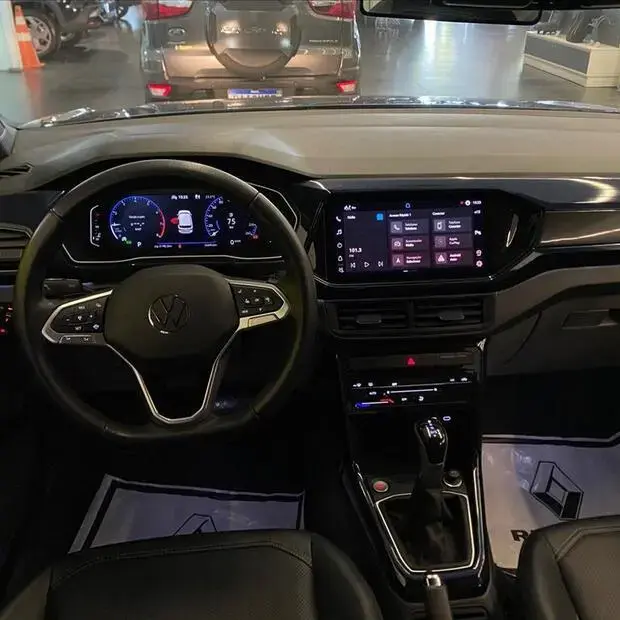 Volkswagen T-CROSS 1.0 200 TSI TOTAL FLEX COMFORTLINE AUTOMÁTICO