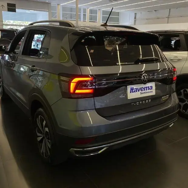 Volkswagen T-CROSS 1.0 200 TSI TOTAL FLEX COMFORTLINE AUTOMÁTICO