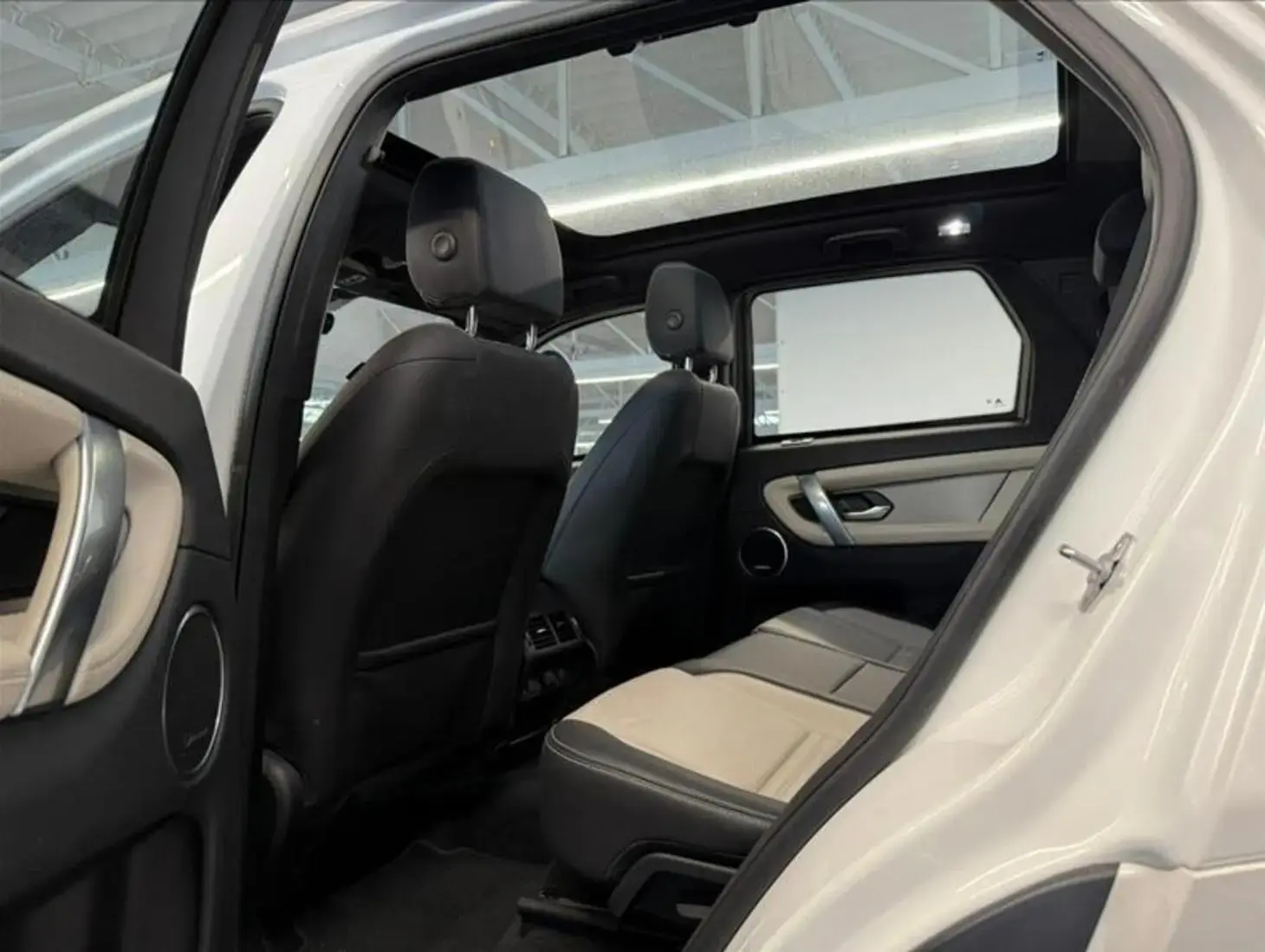 galeria DISCOVERY SPORT