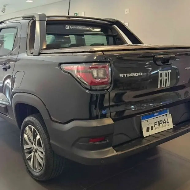 Fiat STRADA 1.3 FIREFLY FLEX VOLCANO CD CVT