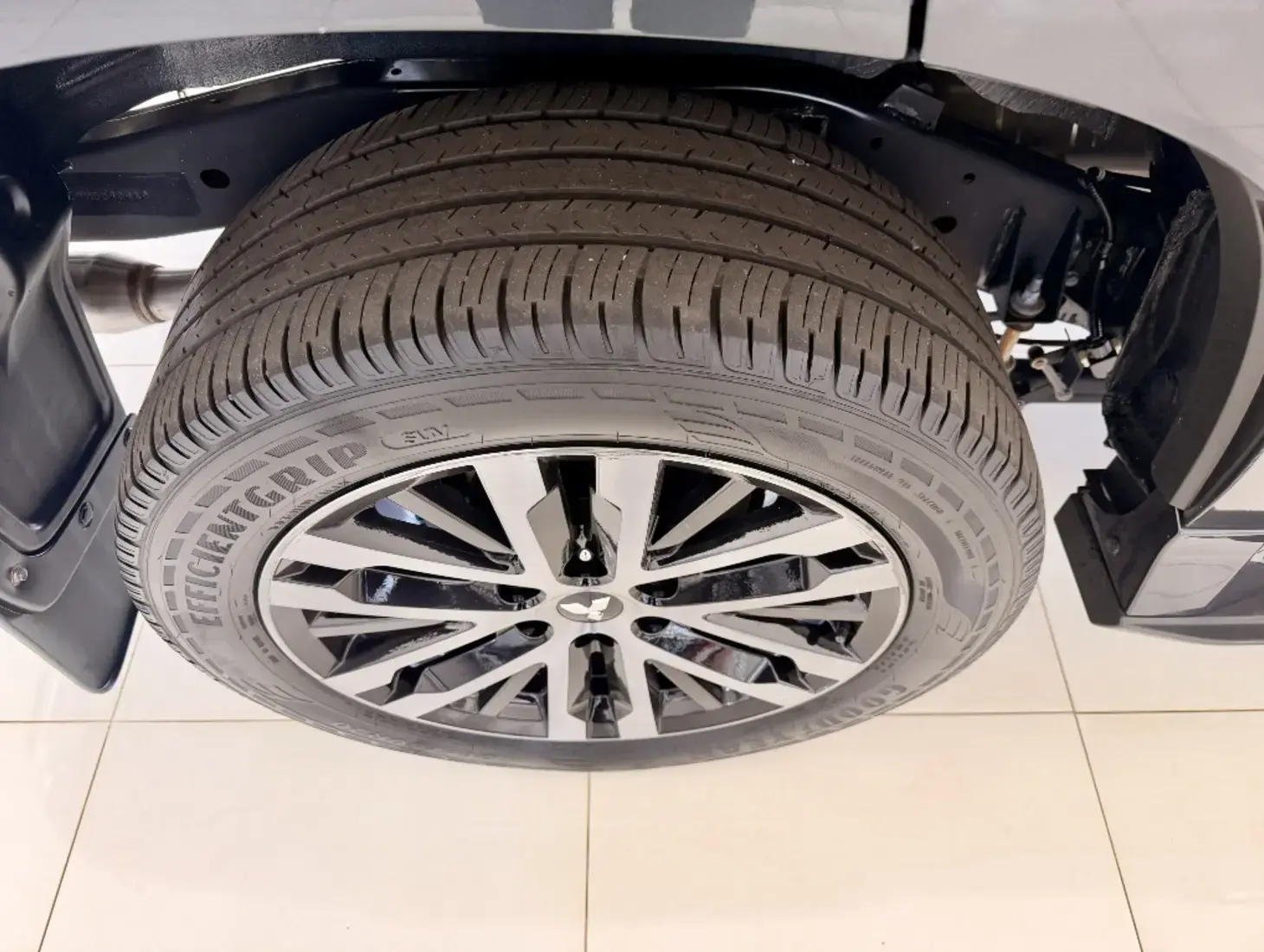 galeria PAJERO SPORT