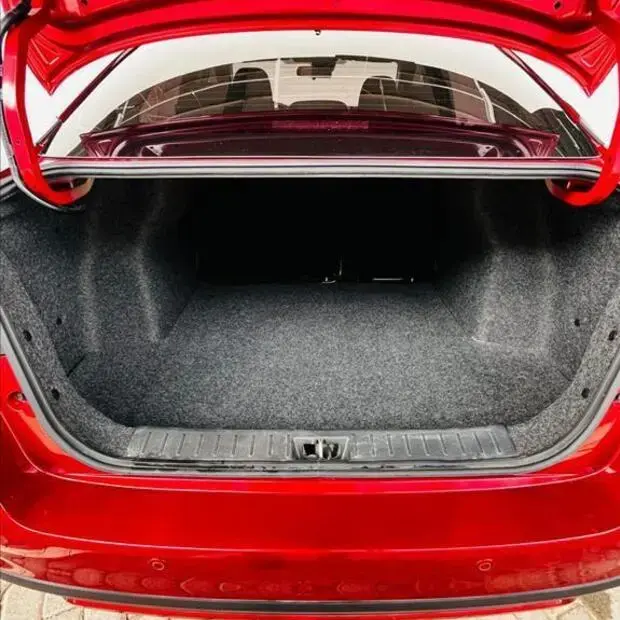 Nissan VERSA 1.6 16V FLEX SR XTRONIC