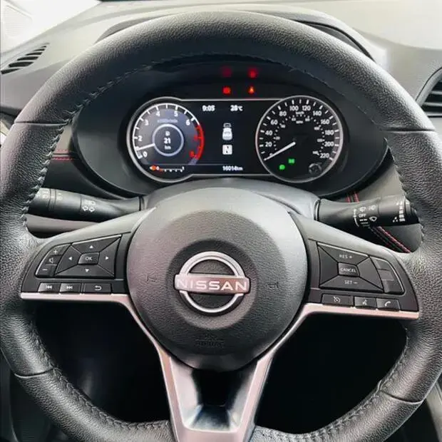 Nissan VERSA 1.6 16V FLEX SR XTRONIC