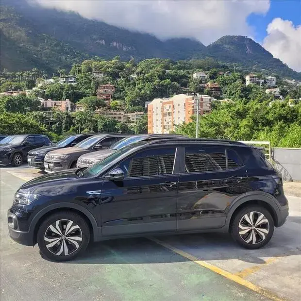 Volkswagen T-CROSS 1.0 200 TSI TOTAL FLEX COMFORTLINE AUTOMÁTICO