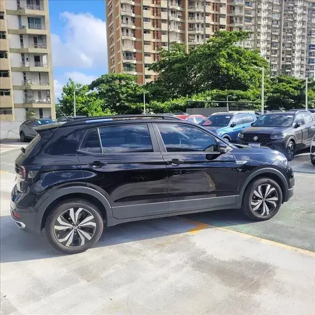 Volkswagen T-CROSS 1.0 200 TSI TOTAL FLEX COMFORTLINE AUTOMÁTICO