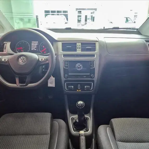 Volkswagen FOX 1.6 MSI TOTAL FLEX CONNECT 4P MANUAL