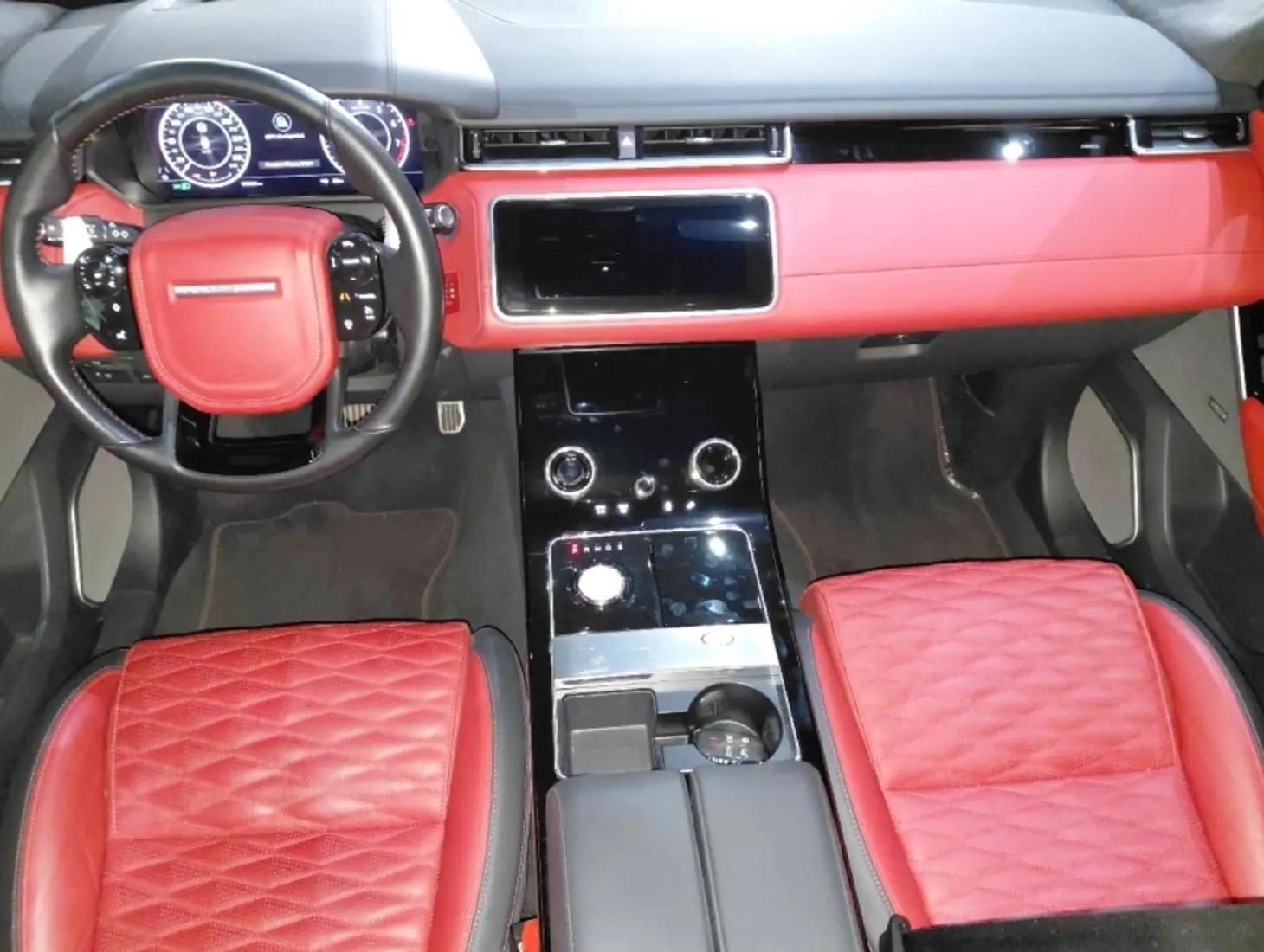 galeria RANGE ROVER VELAR