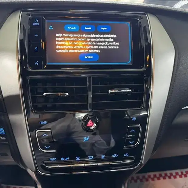 Toyota YARIS 1.3 16V FLEX XL PLUS TECH MULTIDRIVE