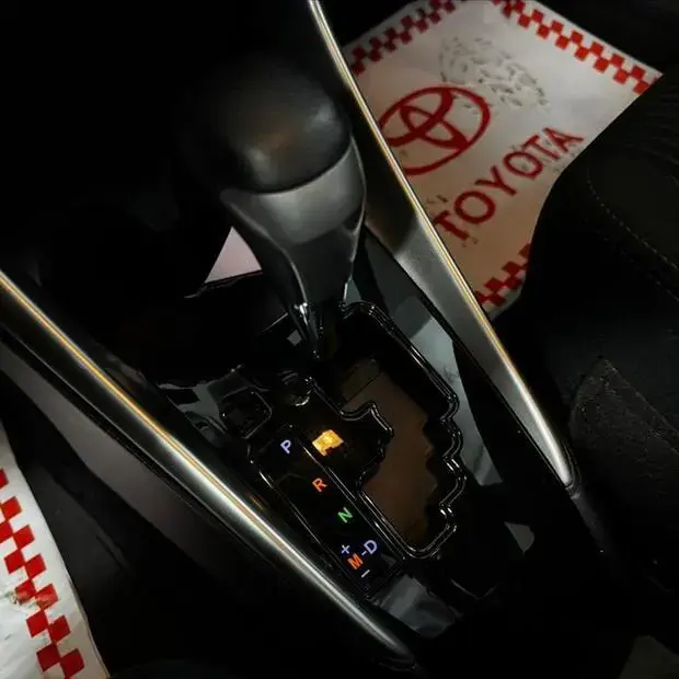 Toyota YARIS 1.3 16V FLEX XL PLUS TECH MULTIDRIVE