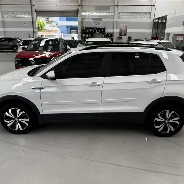 Volkswagen T-CROSS 1.0 200 TSI TOTAL FLEX SENSE AUTOMÁTICO