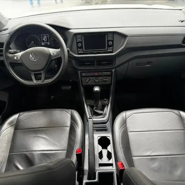 Volkswagen T-CROSS 1.0 200 TSI TOTAL FLEX SENSE AUTOMÁTICO