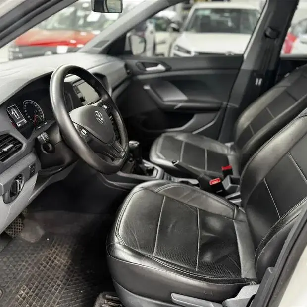 Volkswagen T-CROSS 1.0 200 TSI TOTAL FLEX SENSE AUTOMÁTICO