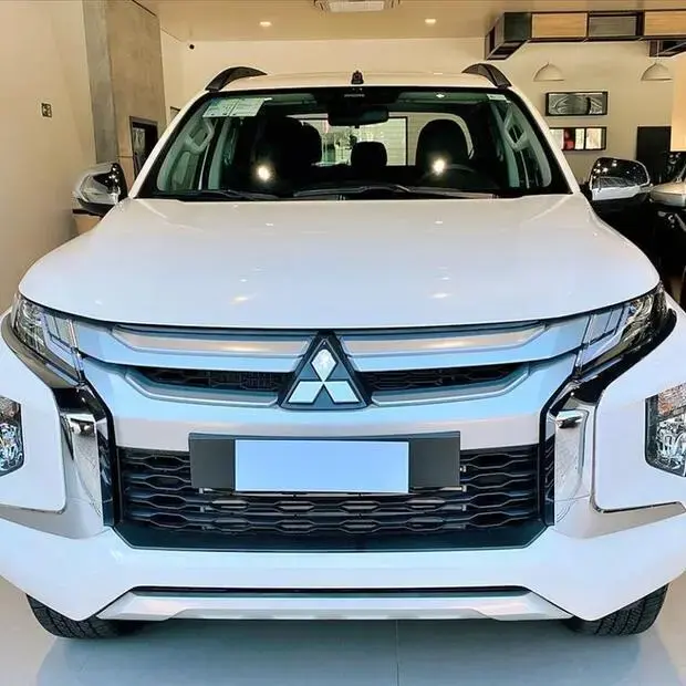 Mitsubishi L200 TRITON 2.4 16V TURBO DIESEL SPORT HPE CD 4P 4X4 AUTOMÁTICO