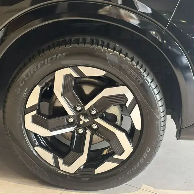 Mitsubishi Eclipse Cross HPE-S