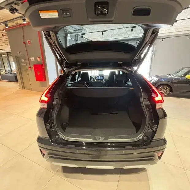 Mitsubishi Eclipse Cross HPE-S